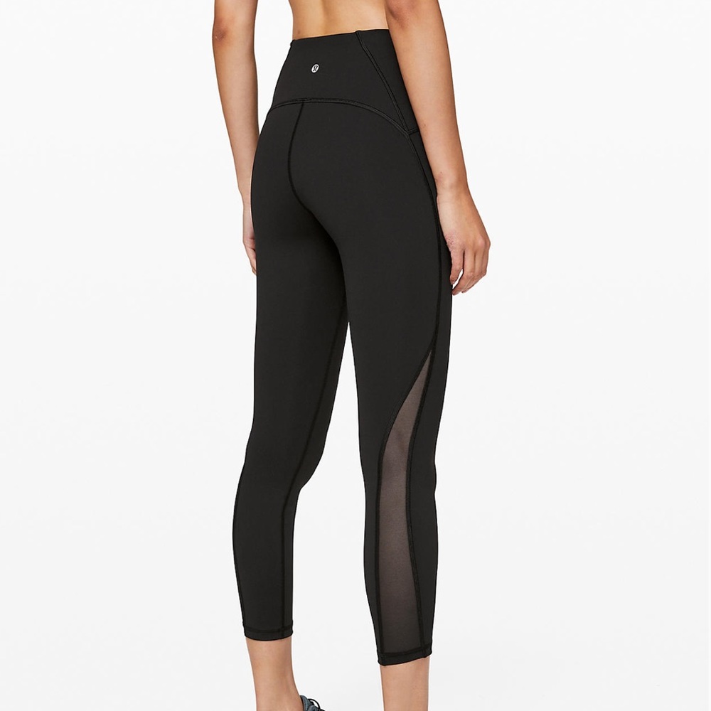 Lululemon train times pant. Size 6